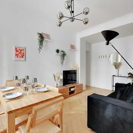 Spacious Cosy -2br 8p- Pl De La Nation Apartamento